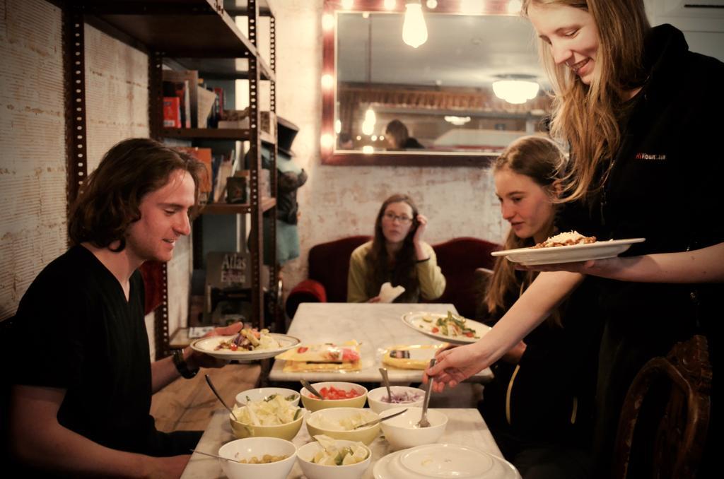 Pars Teatro Hostel (Adults Only) Barcelona Ngoại thất bức ảnh