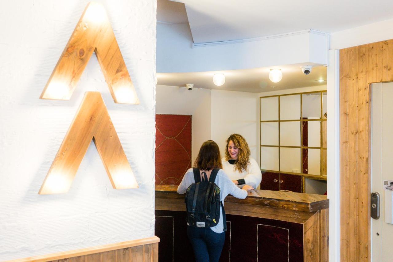 Pars Teatro Hostel (Adults Only) Barcelona Ngoại thất bức ảnh