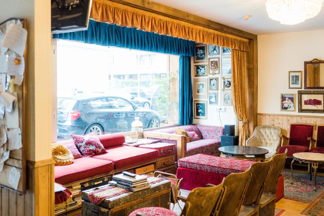 Pars Teatro Hostel (Adults Only) Barcelona Ngoại thất bức ảnh